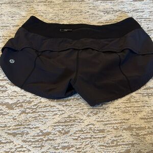 Lululemon short